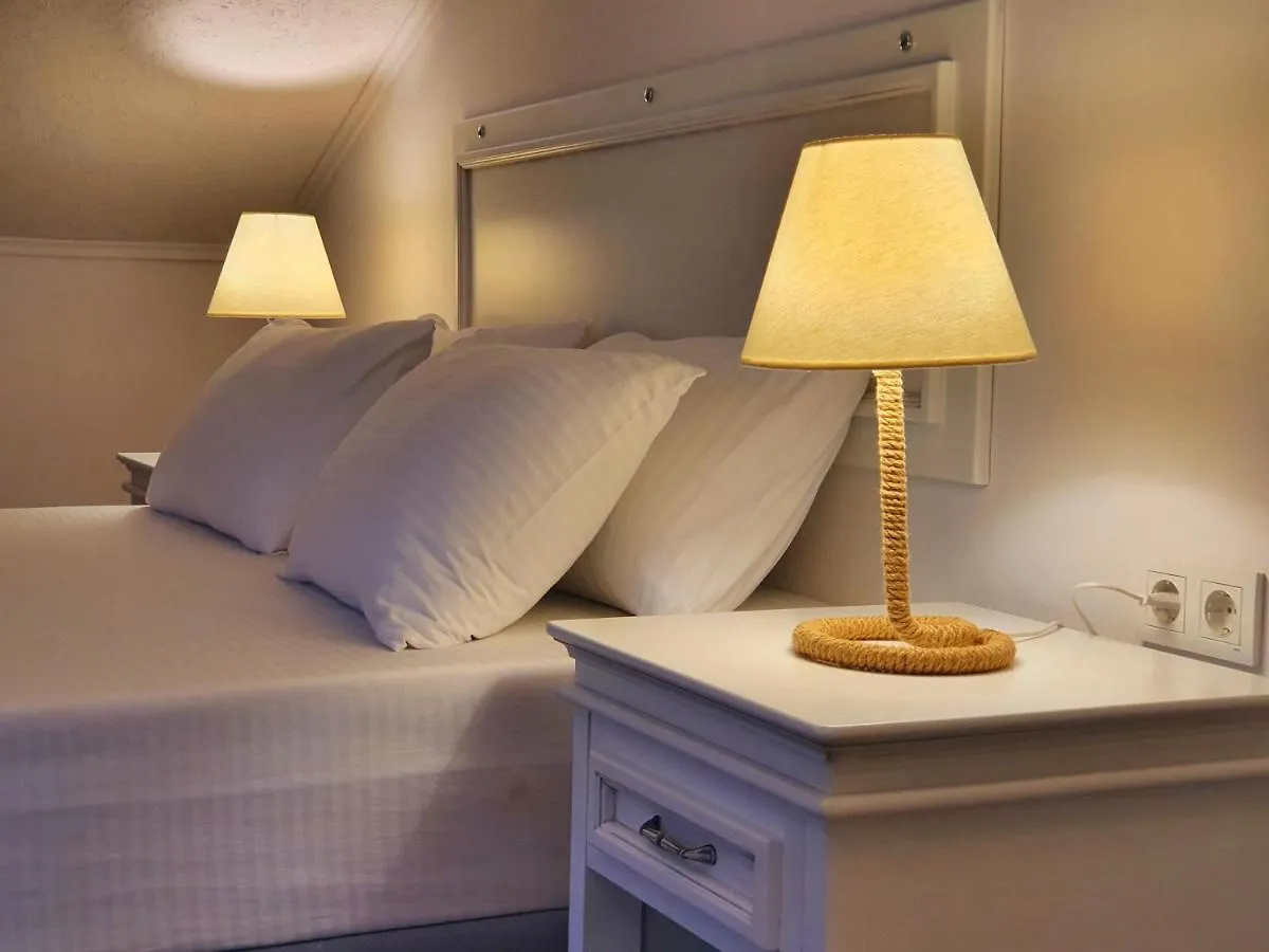Dilek Agaci Butik Otel - Karaburun Hotel
